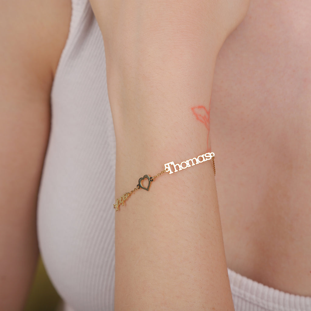 Custom Name Bracelet with Heart Detail – Gold Personalized Jewelry